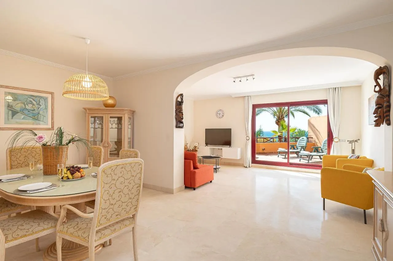 Magnifico Apartamento De 3 Dormitorios En Riviera Andaluza Estepona 0*,