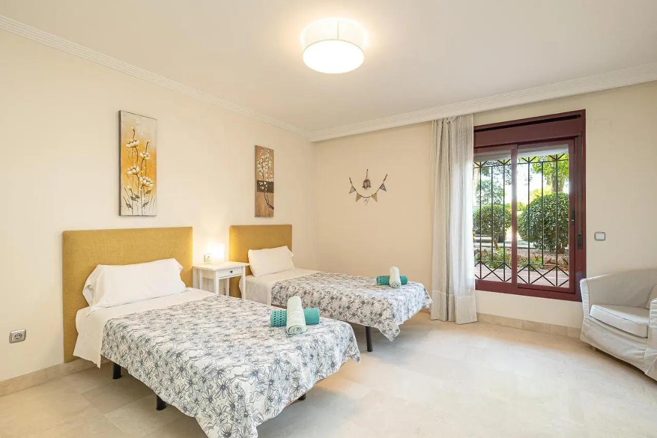 Apartment Magnifico Apartamento De 3 Dormitorios En Riviera Andaluza Estepona