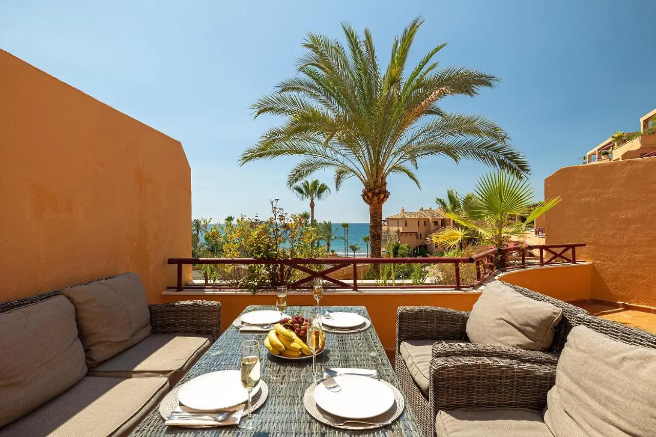 Magnifico Apartamento De 3 Dormitorios En Riviera Andaluza Estepona Apartment