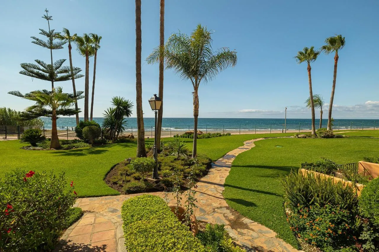 Magnifico Apartamento De 3 Dormitorios En Riviera Andaluza Estepona