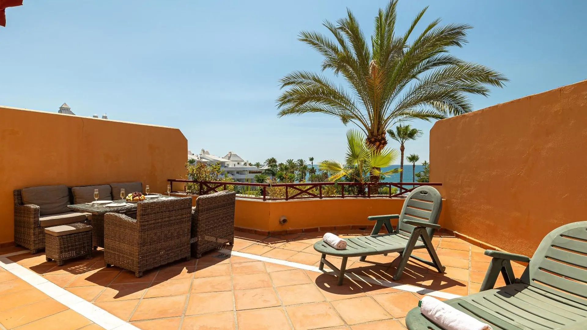 Magnifico Apartamento De 3 Dormitorios En Riviera Andaluza Estepona Spanyolország